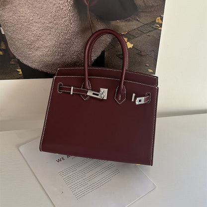 Large-capacity handbag