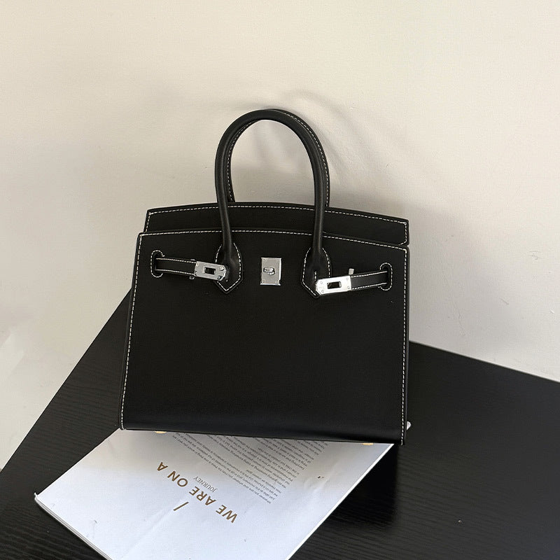 Large-capacity handbag