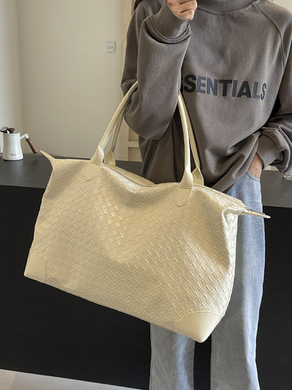 Large capacity high-end shoulder bag