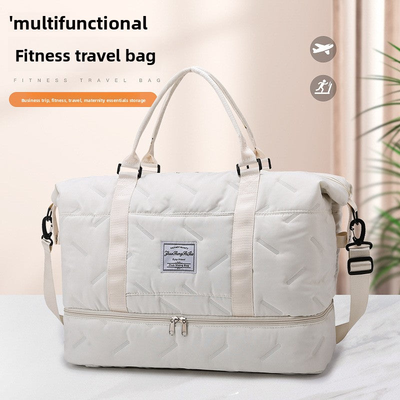 Large-capacity indentation backpack