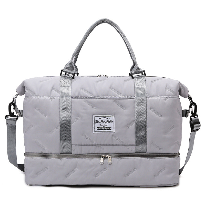 Large-capacity indentation backpack