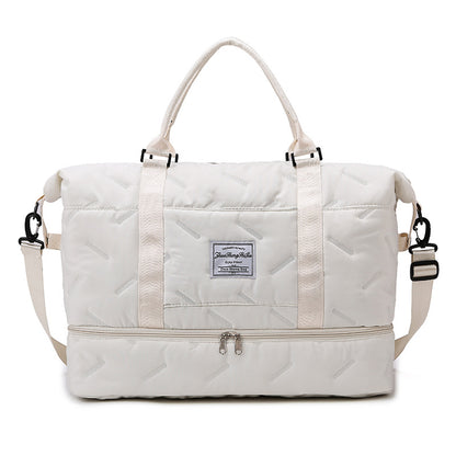 Large-capacity indentation backpack