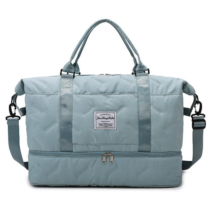 Large-capacity indentation backpack
