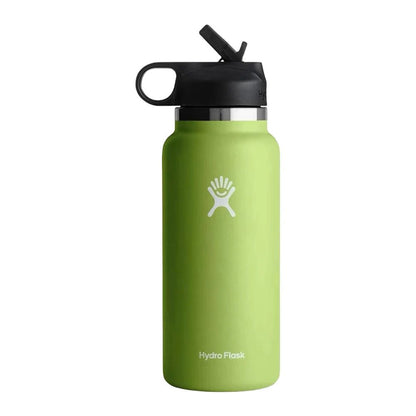 Large-capacity insulated water cup