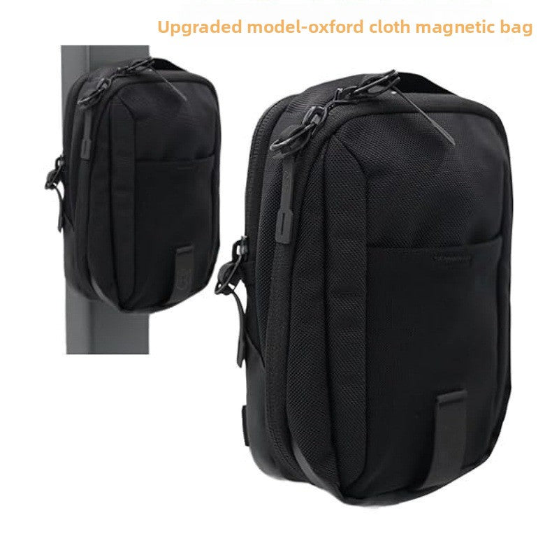 Large-capacity magnetic fitness water bottle bag