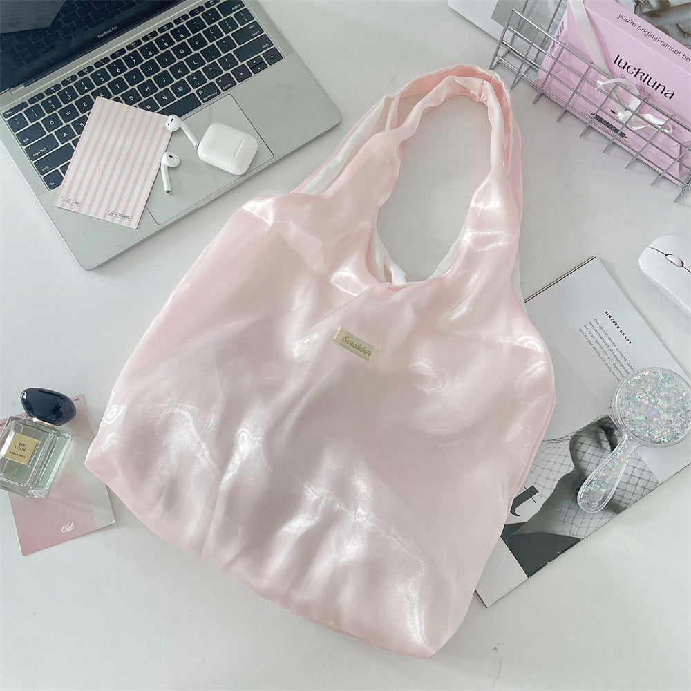 Large-capacity shoulder bag