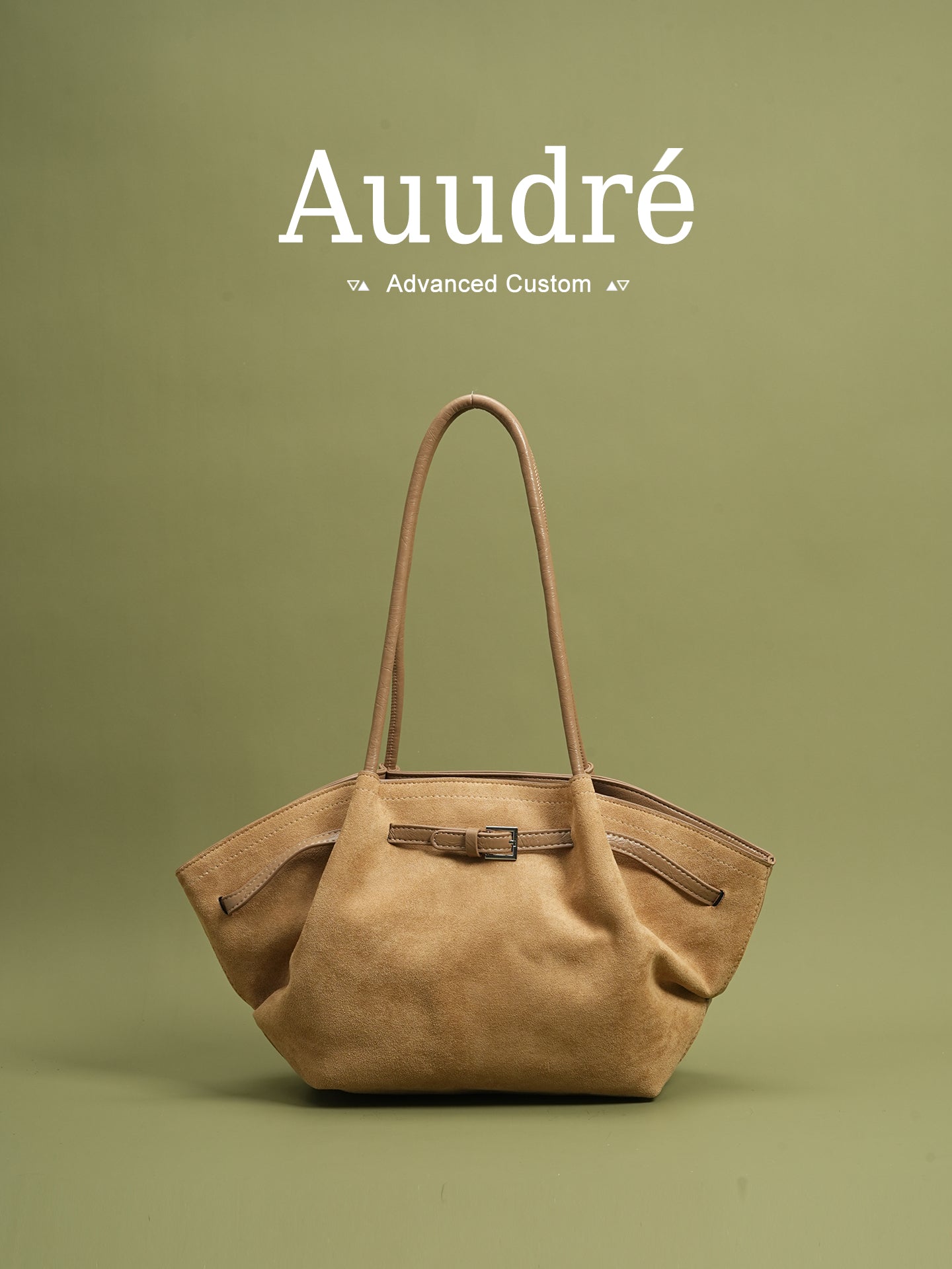 Large-Capacity Shoulder Bag