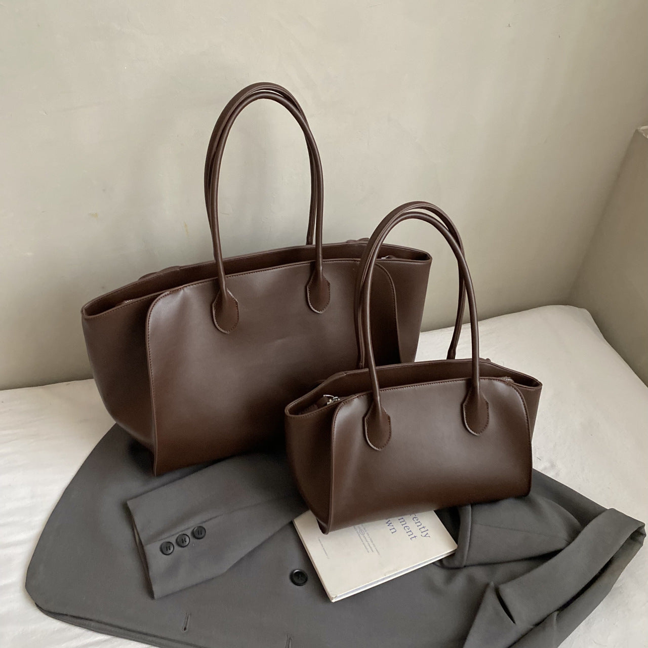Large-Capacity Simple Handbag Tote Armpit Bag Commuter Bag