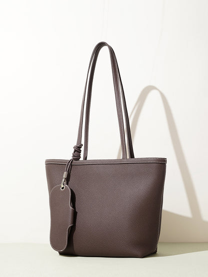 Large-capacity single-shoulder bag