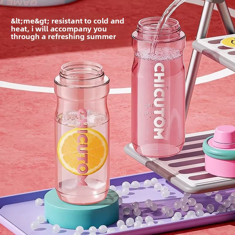 Large-capacity sports spray water bottle - 750 milliliters