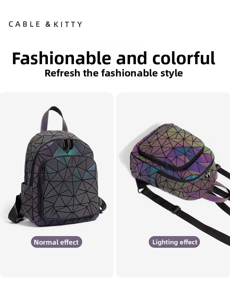 Large capacity stylish diamond pattern travel bag