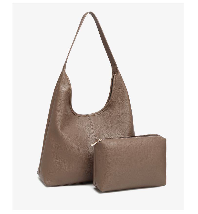 Large-Capacity Tote Bag