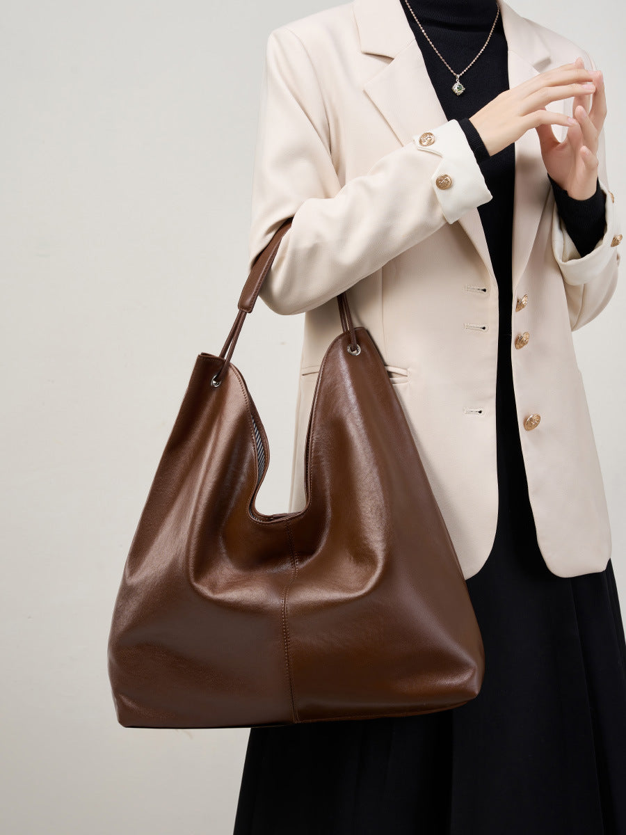 Large-capacity tote bag