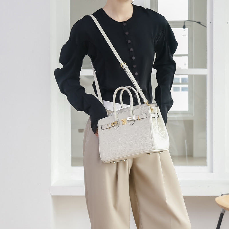 Large Capacity Tote