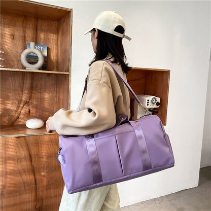Large-capacity travel bag