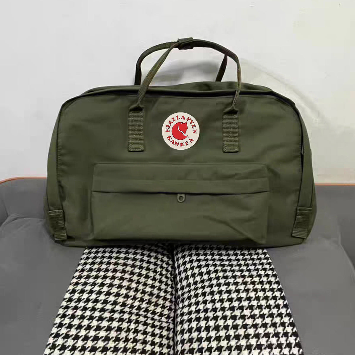 Large-Capacity Travel Bag