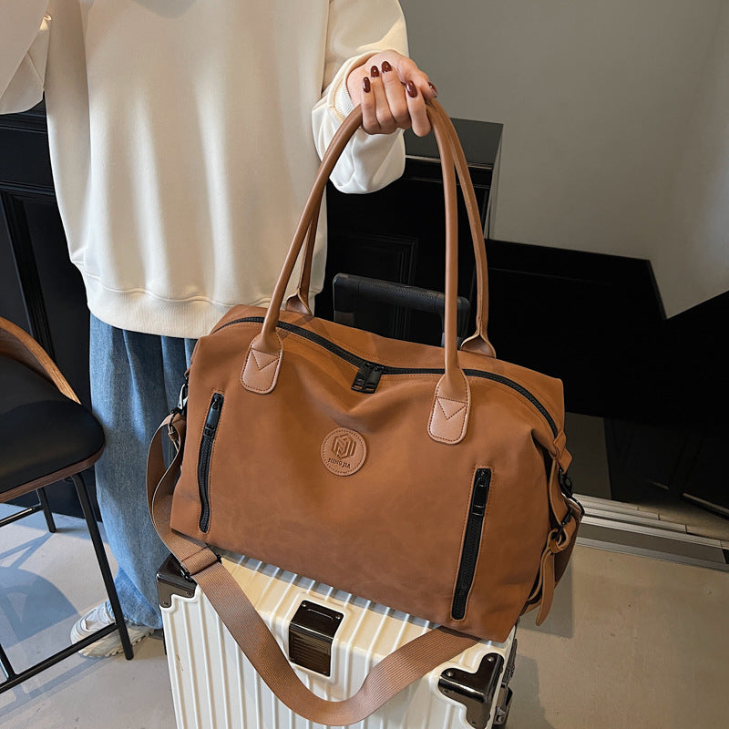 Large capacity travel luggage