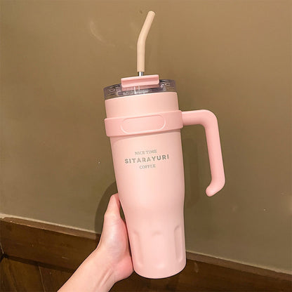 Large-capacity water cup