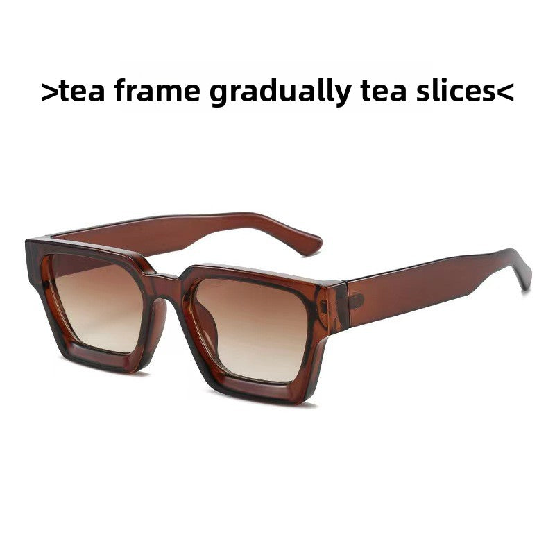 Large-framed polarized sunglasses