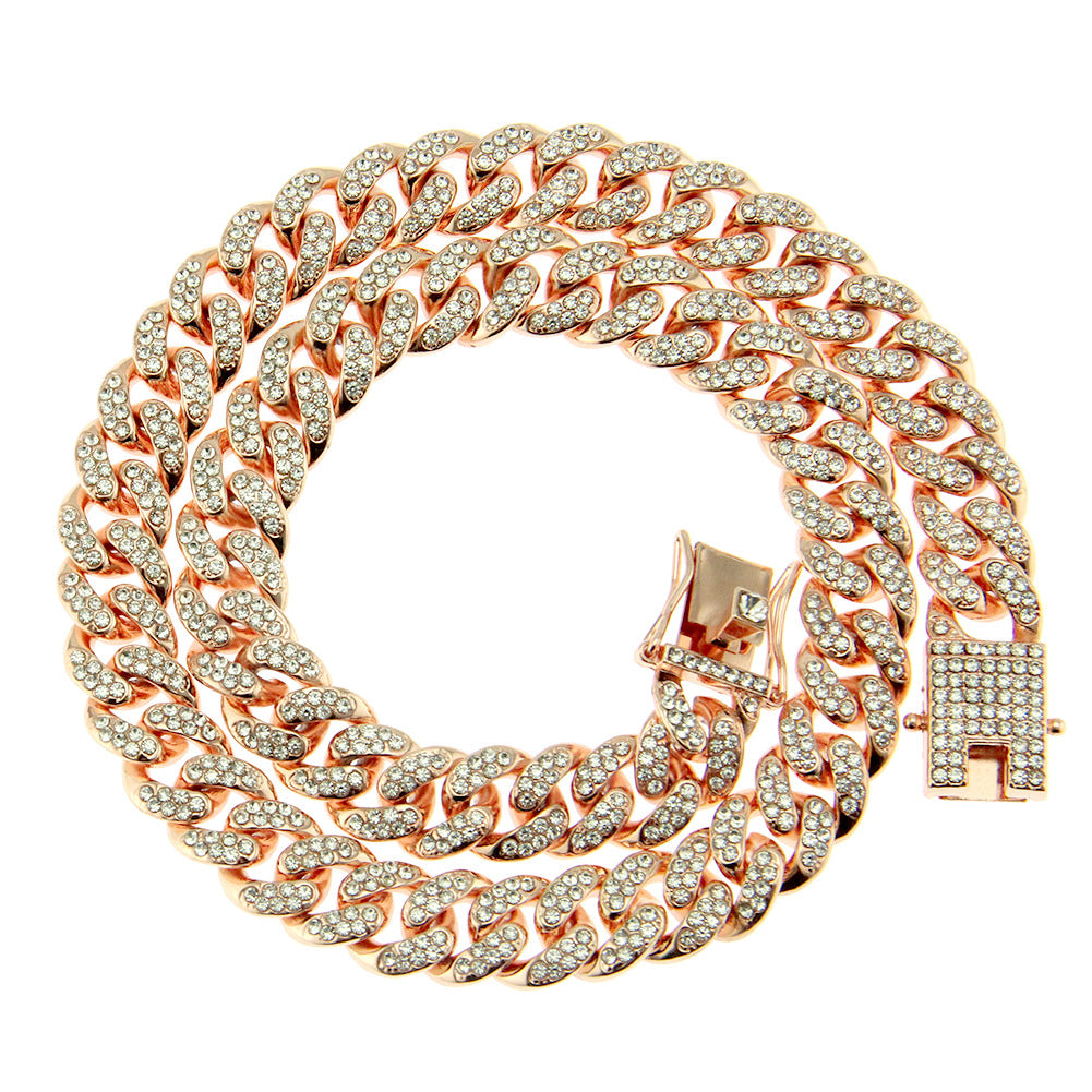 Large gold chain necklace