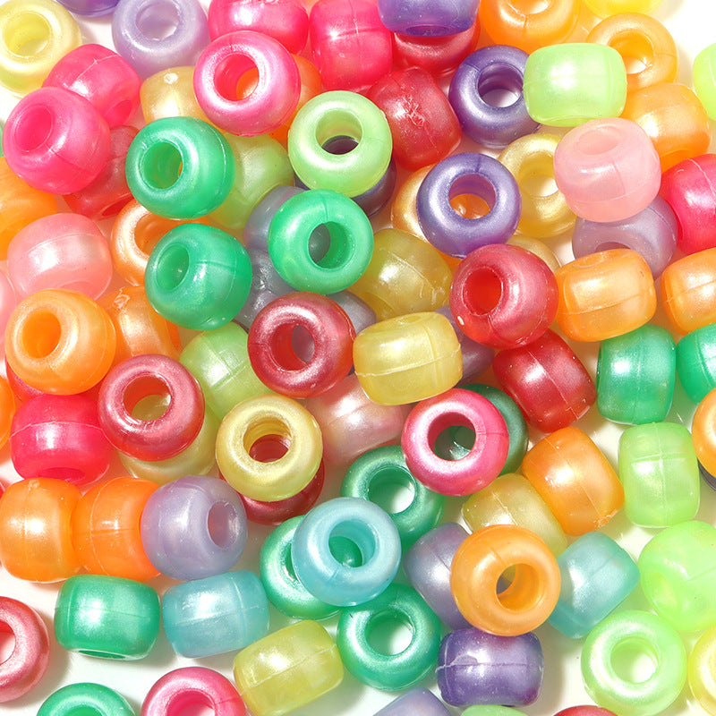 Large-hole plastic beads
