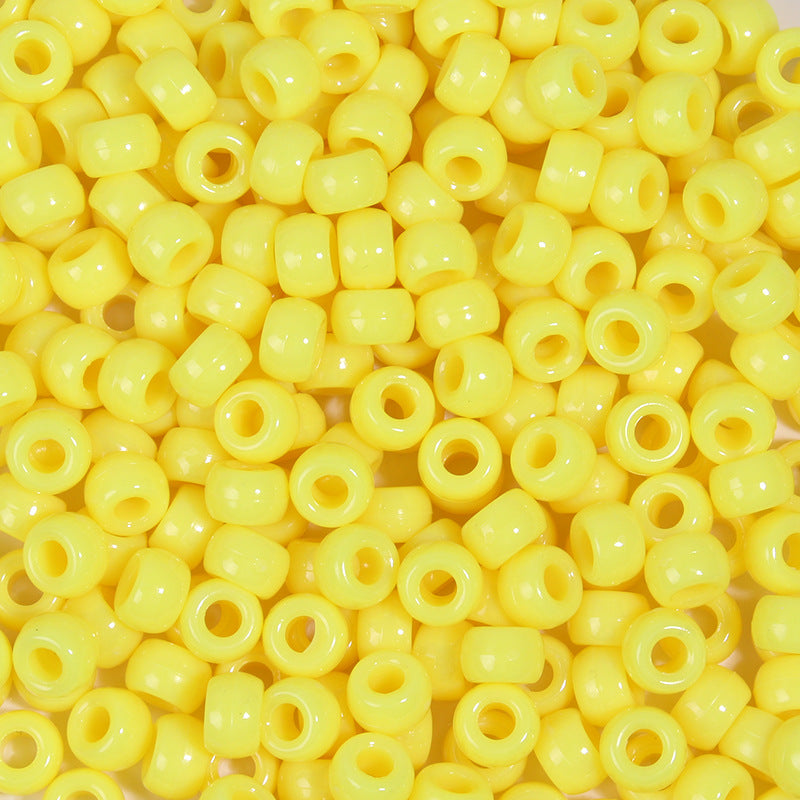 Large-hole plastic beads