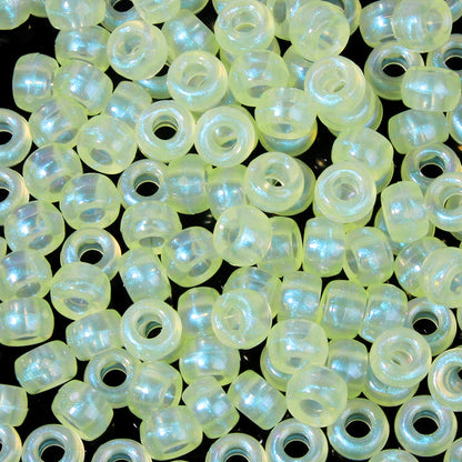 Large-hole plastic beads