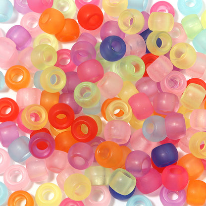 Large-hole plastic beads