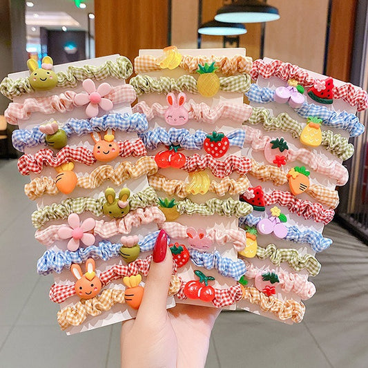 Large intestine-shaped hair tie