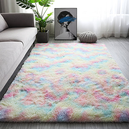 Large-sized carpet in the living room