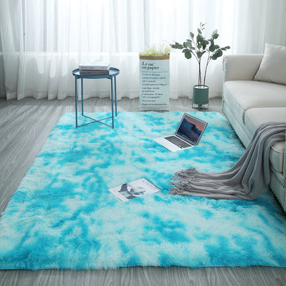 Large-sized carpet in the living room