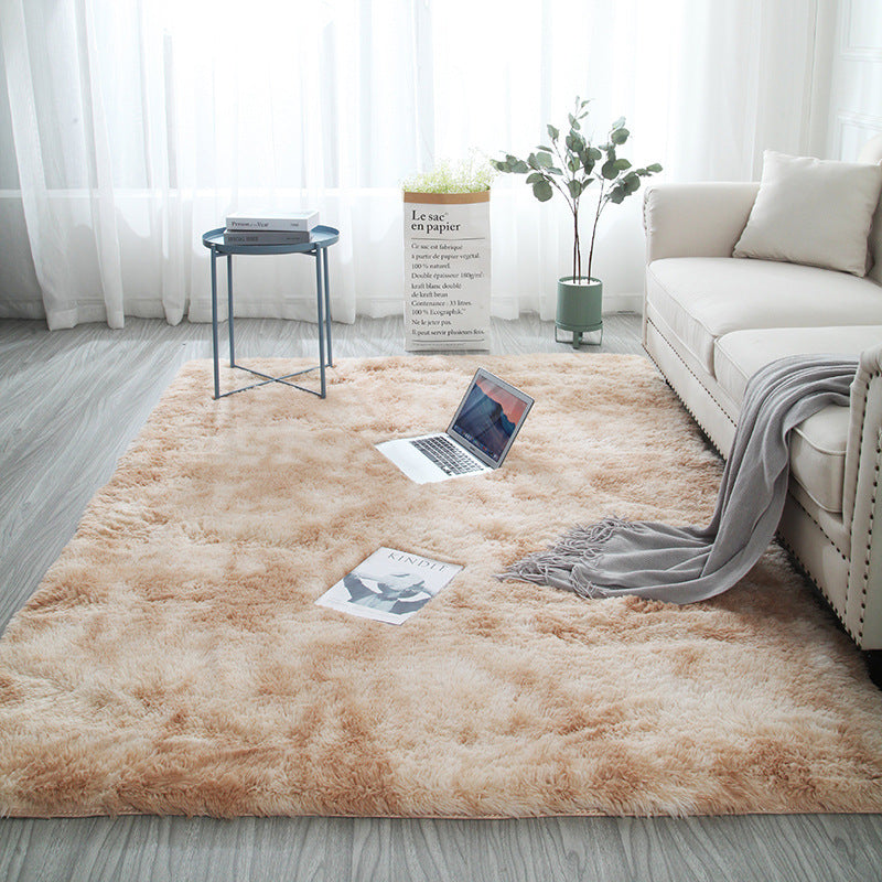 Large-sized carpet in the living room