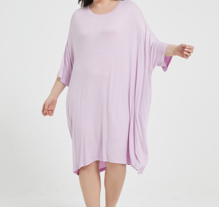 Large-sized long T-shirt