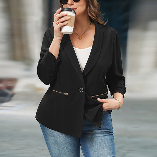 Large-sized slim-fit blazer with a stylish design