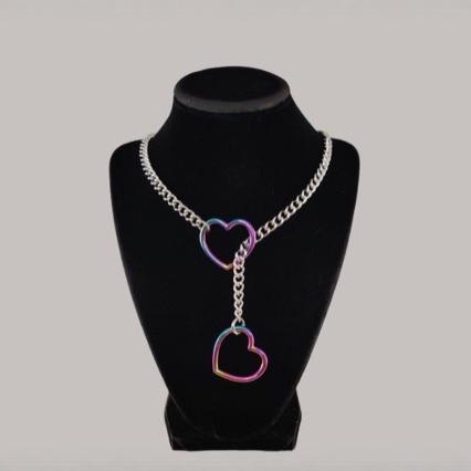 Lariat heart-shaped necklace
