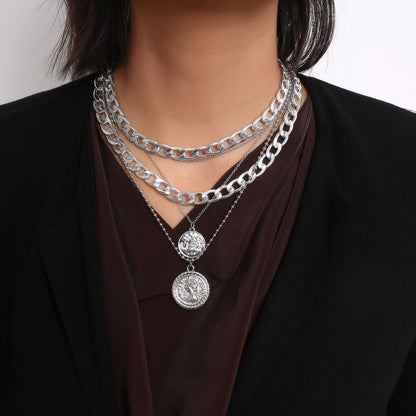 Layered Circular Pendant Necklace
