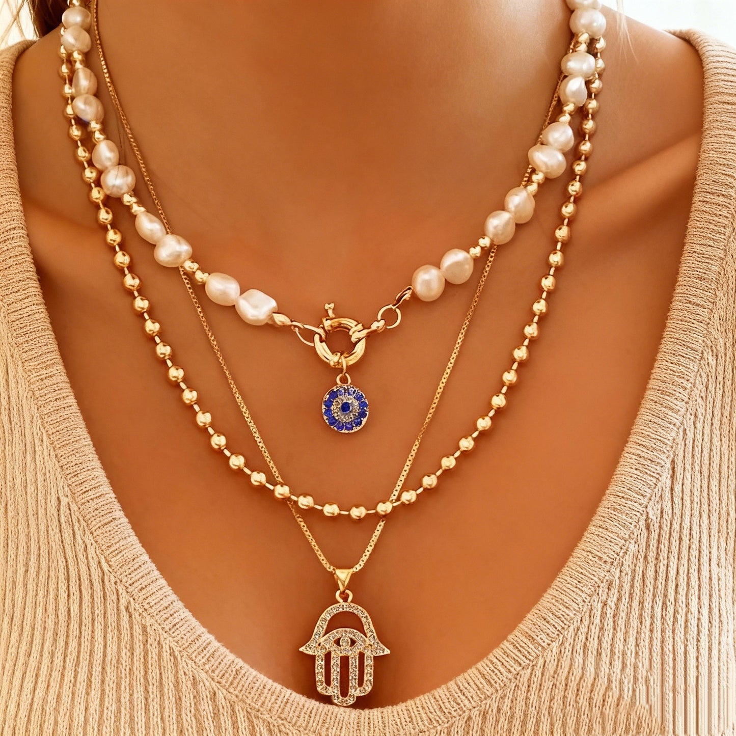 Layered Circular Pendant Necklace