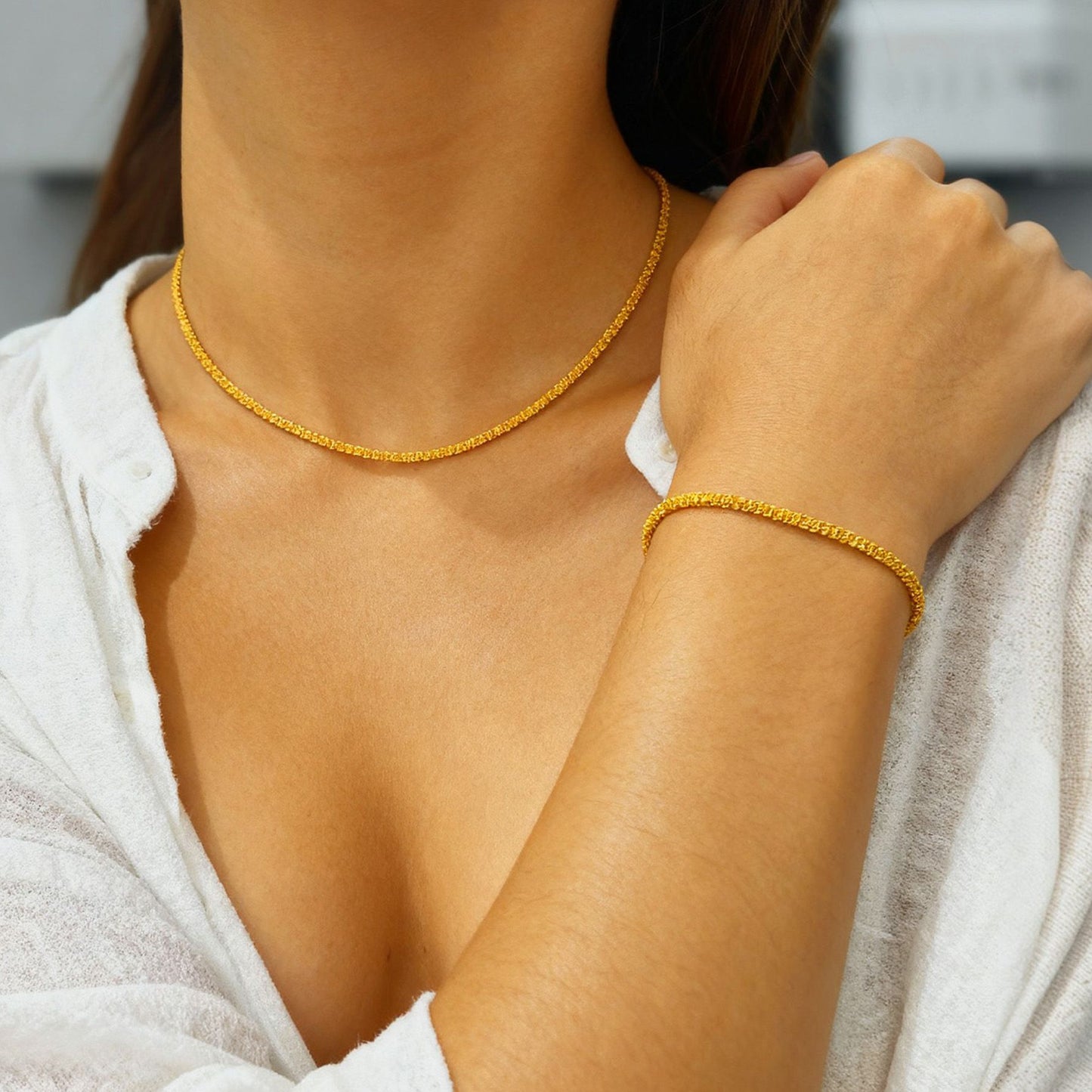 Layered Circular Pendant Necklace