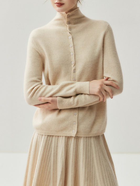 Lazy-style two-way knit turtleneck sweater