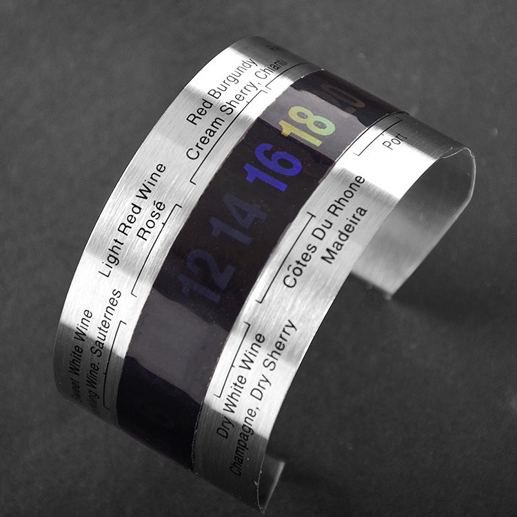 LCD wine thermometer with temperature sensitive color changing display
