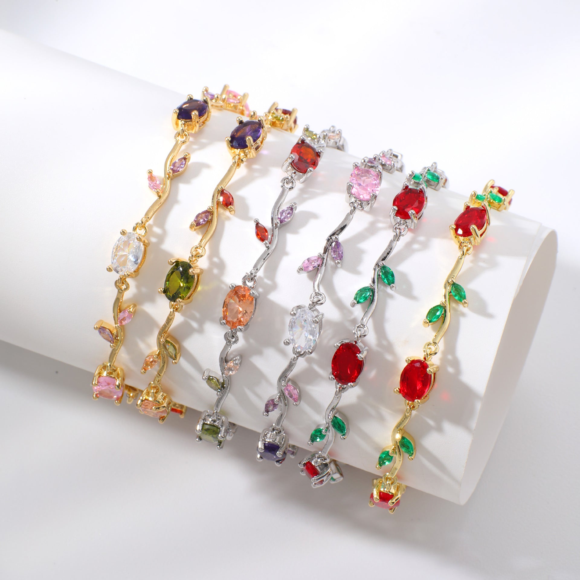 Leaf Geometric Zircon Bracelet