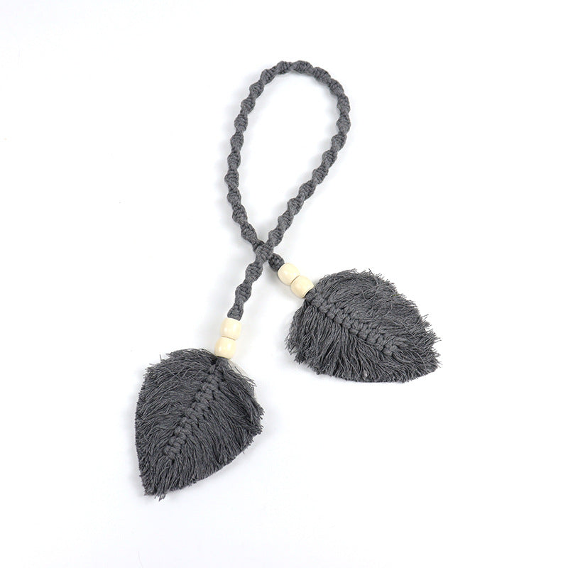 Leaf-pattern curtain tiebacks