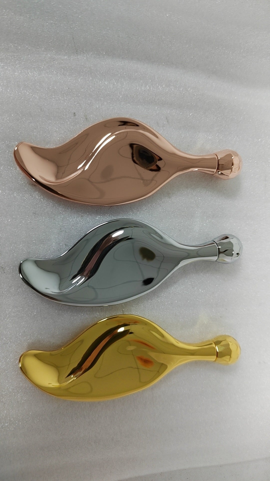 Leaf Shape Facial Massage Plate Gua Sha Tool