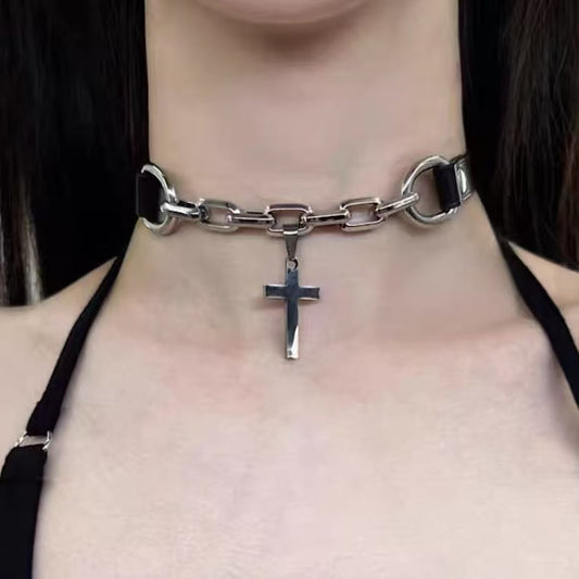 leather choker necklace