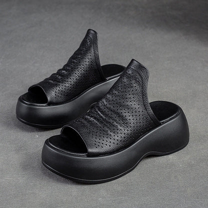 leather clogs