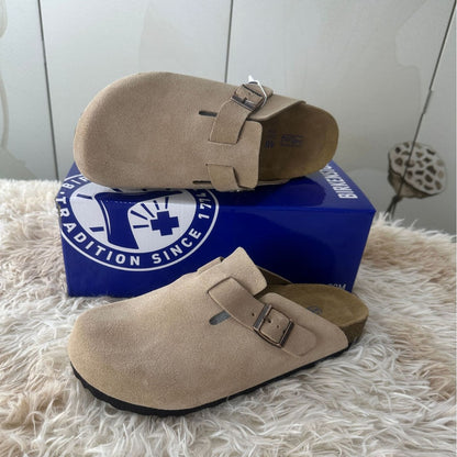 Leather-covered head-shaped slippers