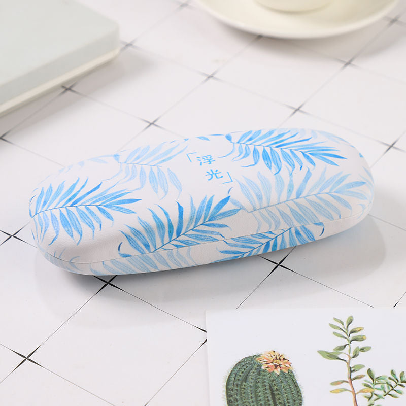 Leather eyeglass case
