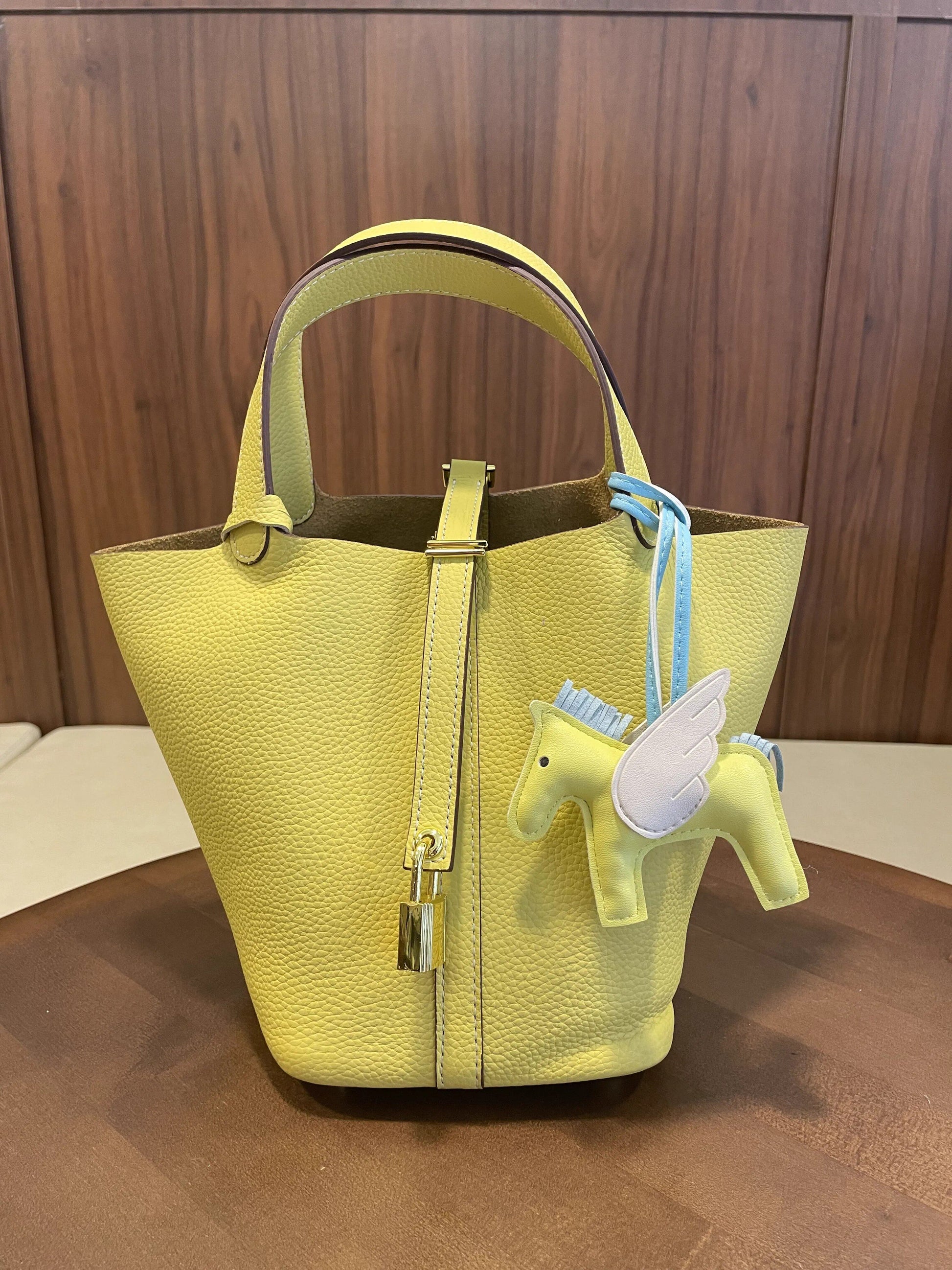 Leather handbag