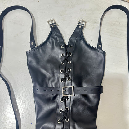 leather restraint