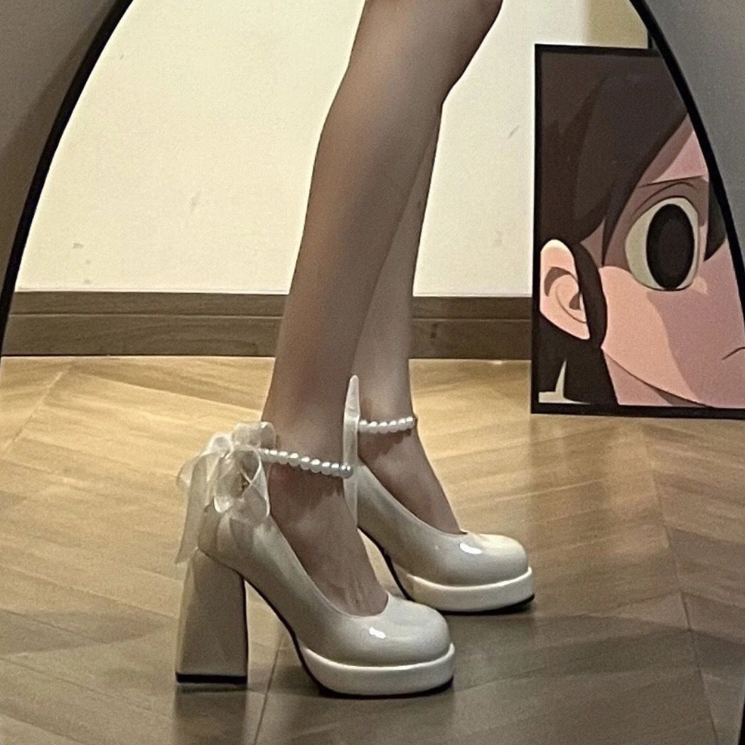 leather shoes